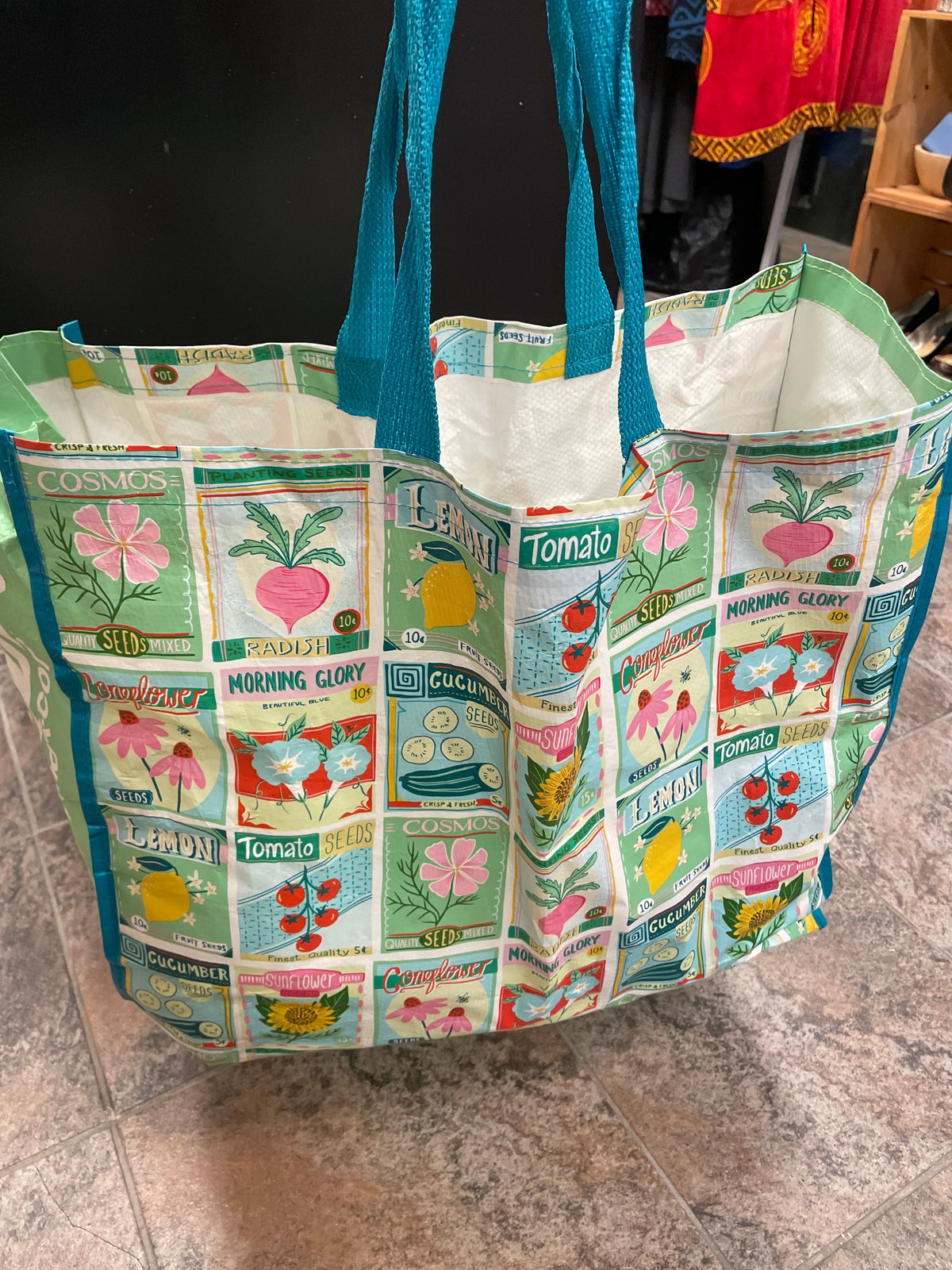 Fill a Bag- Community Closet 12:30p November , 1st.