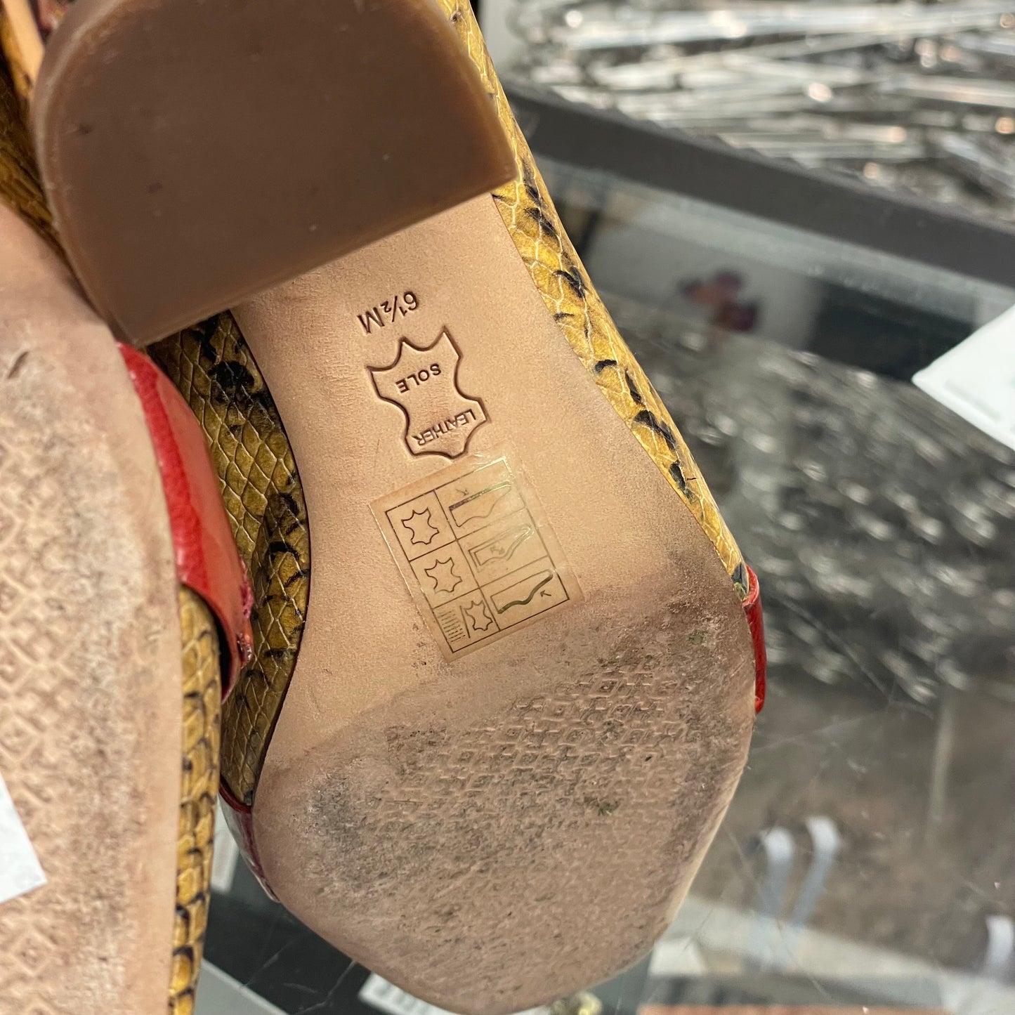 Tory Burch Horse Head Heels Sz 6.5